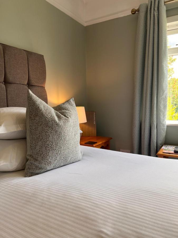 Devonshire Arms Inn Cracoe Екстериор снимка