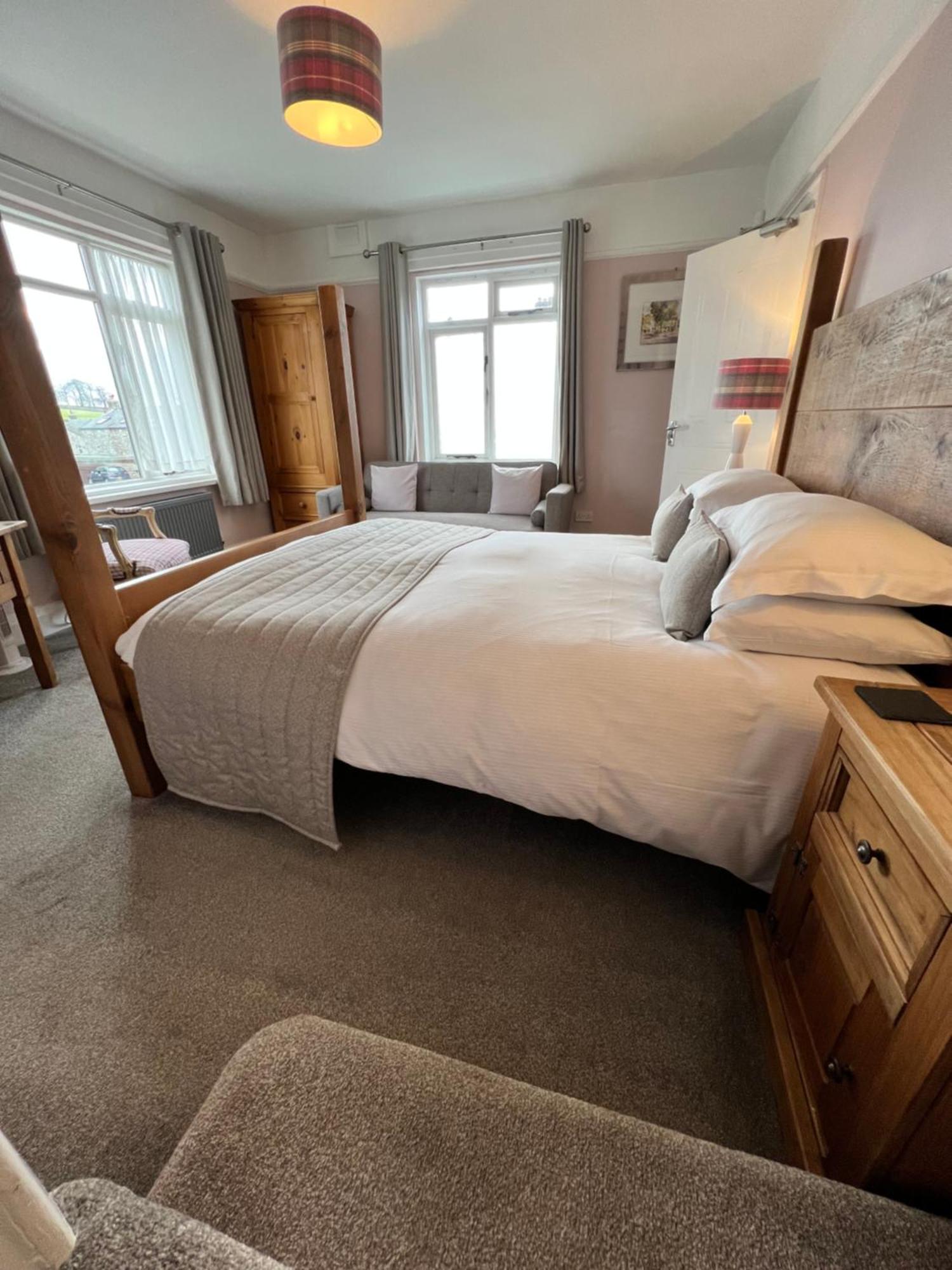 Devonshire Arms Inn Cracoe Екстериор снимка