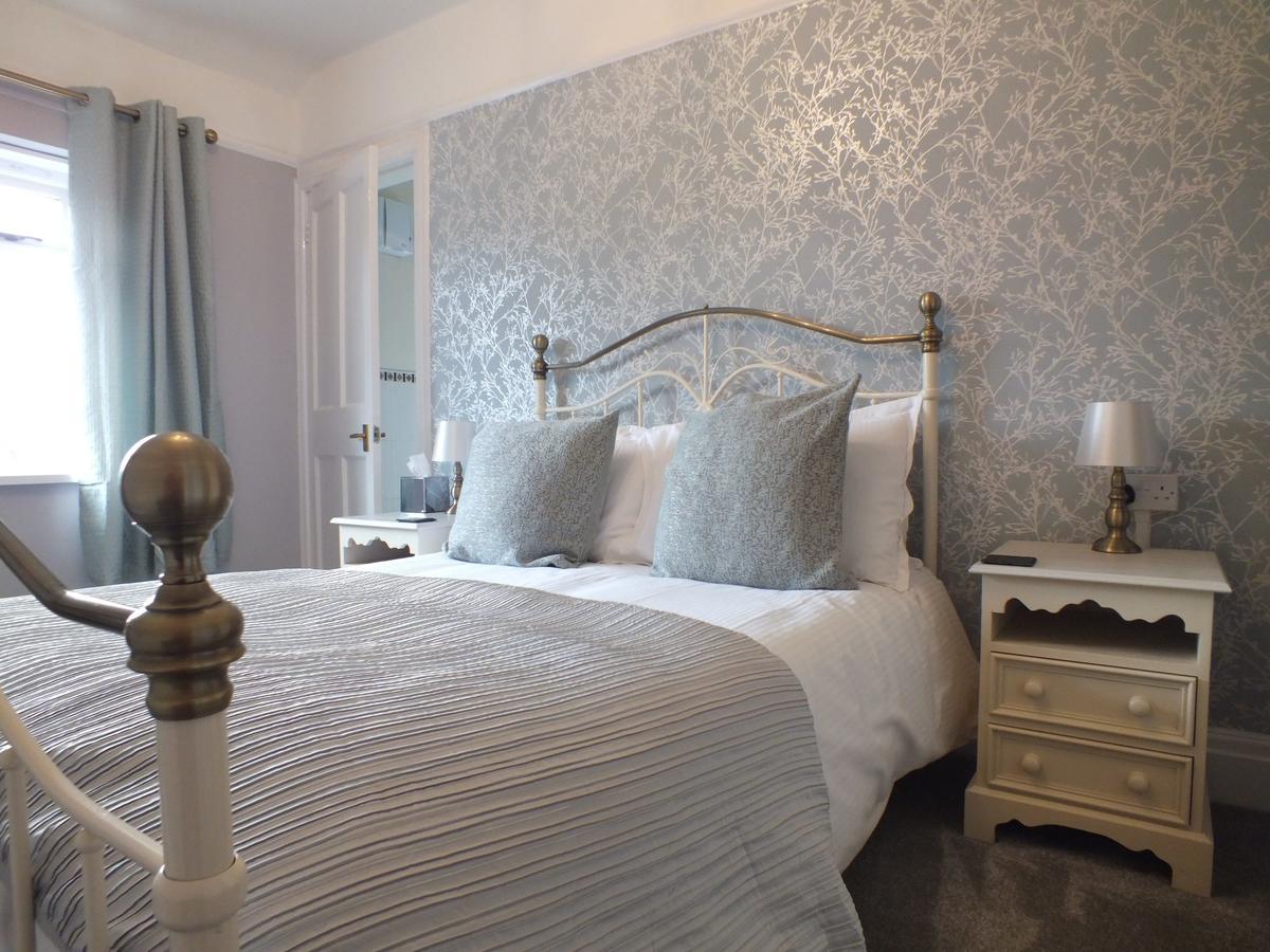 Devonshire Arms Inn Cracoe Екстериор снимка