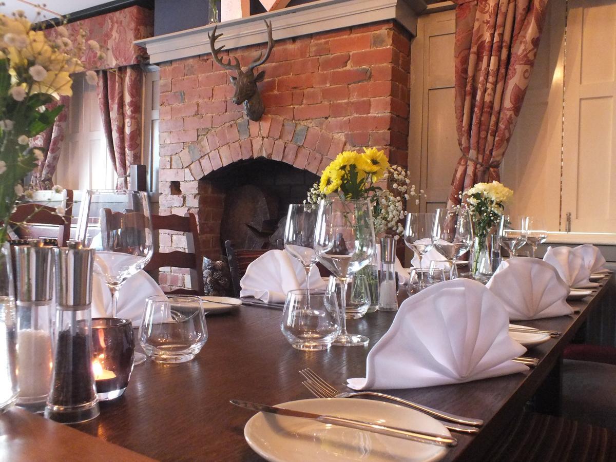 Devonshire Arms Inn Cracoe Екстериор снимка