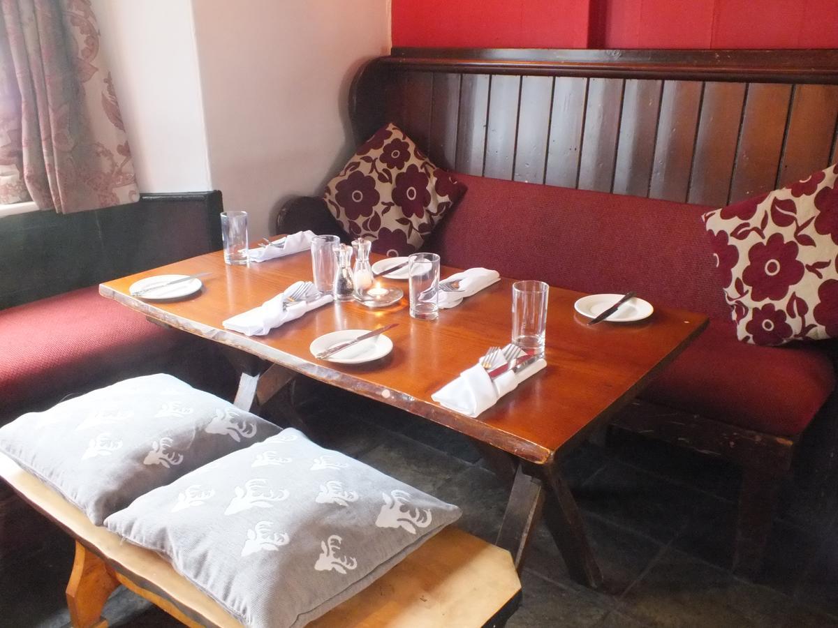 Devonshire Arms Inn Cracoe Екстериор снимка