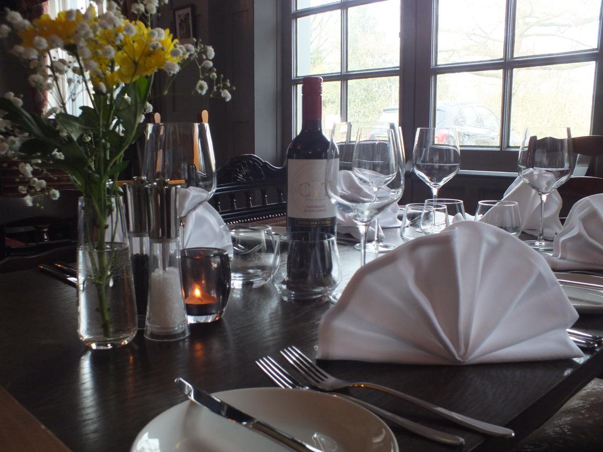 Devonshire Arms Inn Cracoe Екстериор снимка