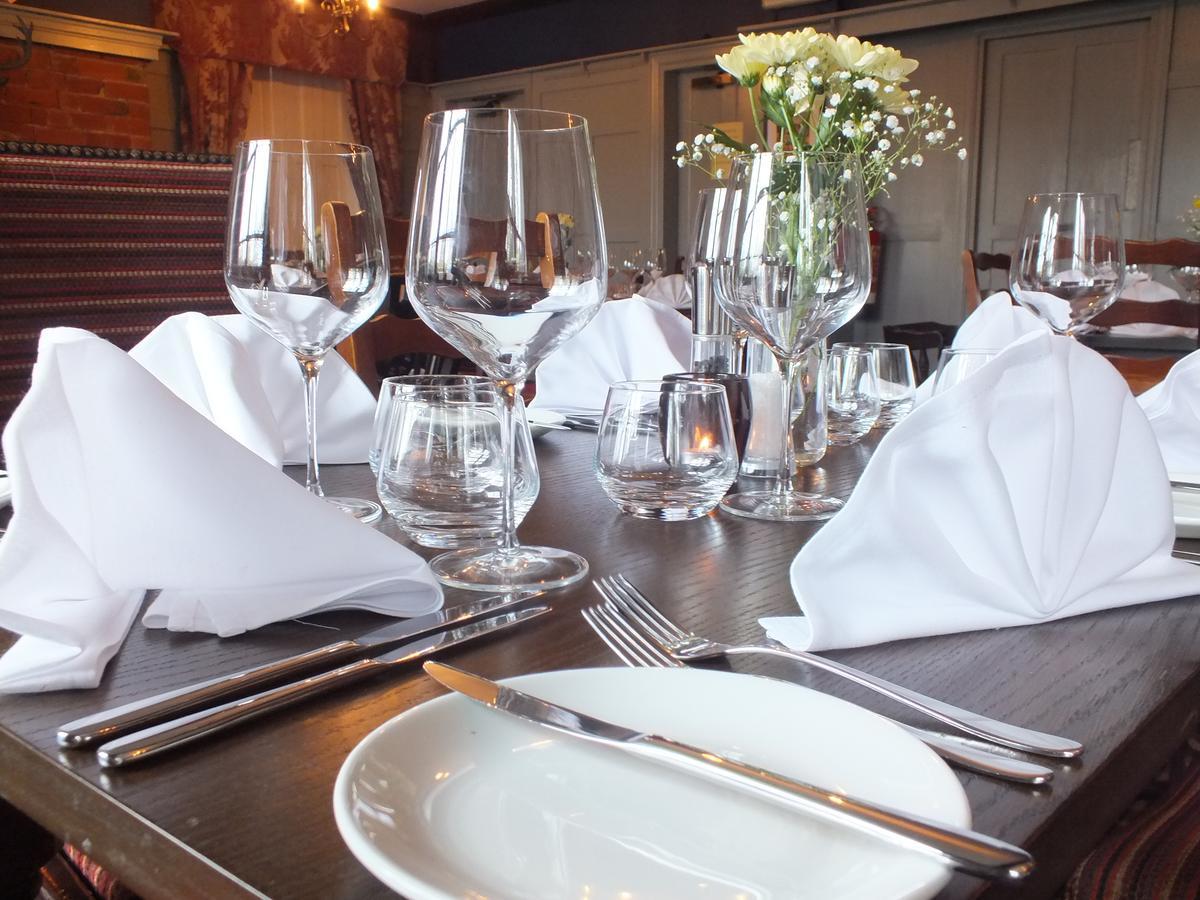 Devonshire Arms Inn Cracoe Екстериор снимка