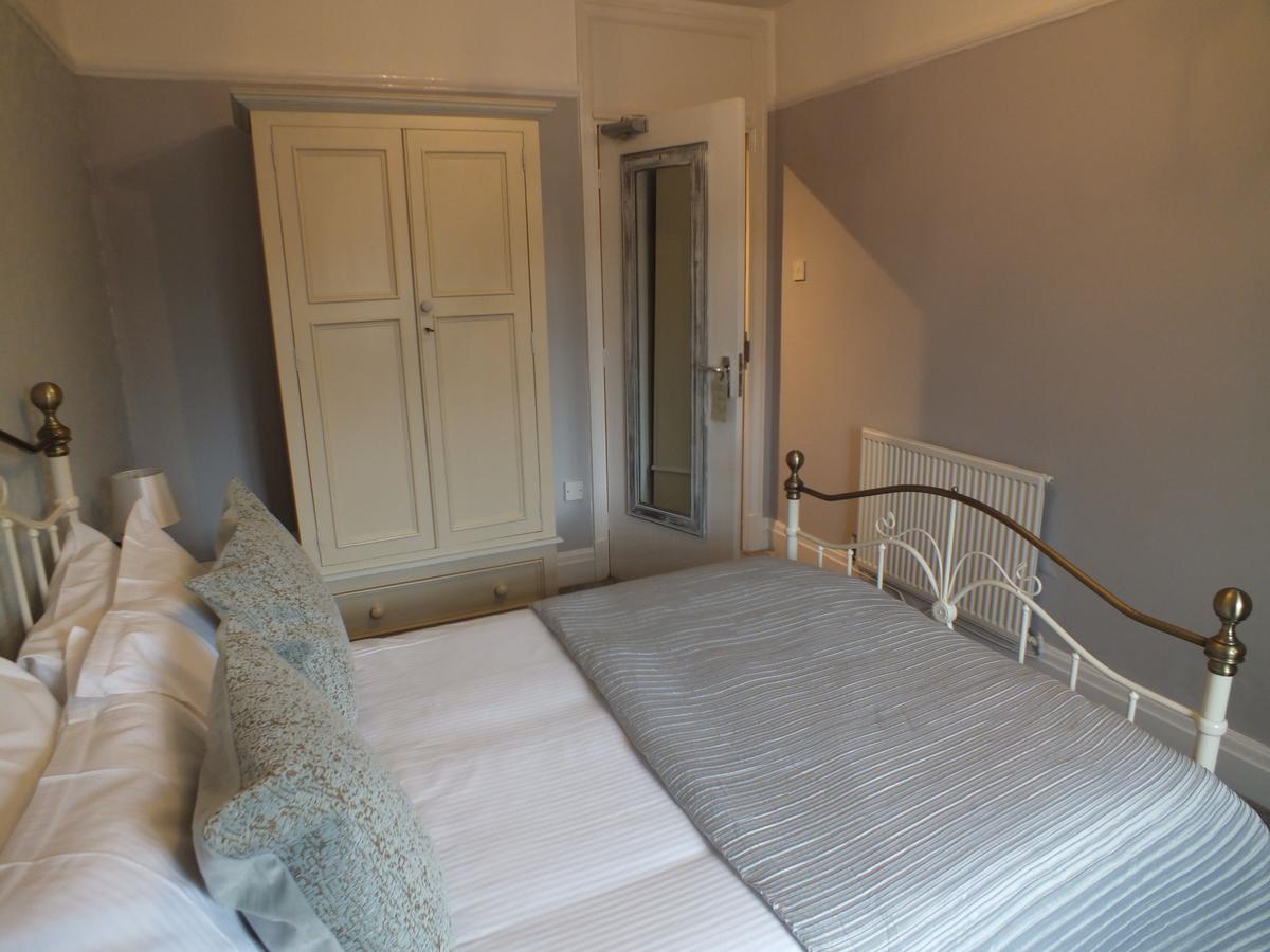 Devonshire Arms Inn Cracoe Екстериор снимка